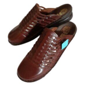 NWT Waven Leather Mules Made In Brazil Shoes Size 9 Brown